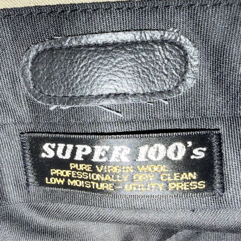 Hart Schaffner Marx Gold Trumpeter Mens 40 Tan Super 100s Wool Pleated Pants